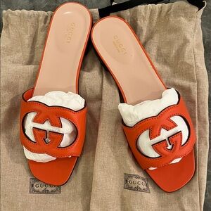 Gucci Women's Orange Flat Sandals 40 1/2